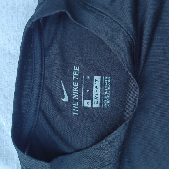 Nike men's short sleeve shirt color black size M - Picture 4 of 9
